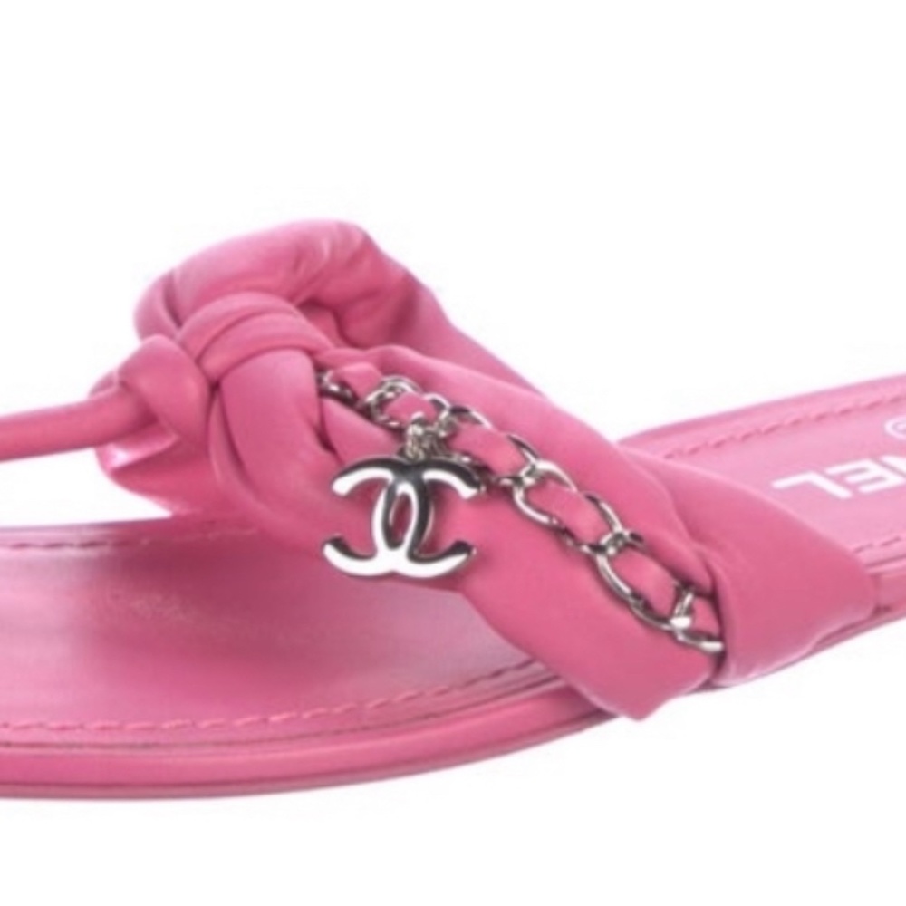 *Barbie Pink* Sz 40 Chanel *Luxe* Puffer Leather Sandals Logo CC Charm - Picture 5 of 5